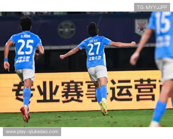 大连英博2-2梅州客家,杨铭锐斩获中超处子球