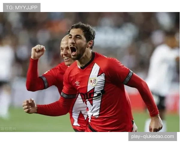 即时战报：西班牙人队通过高位逼抢，五分钟内连入两球反超比分